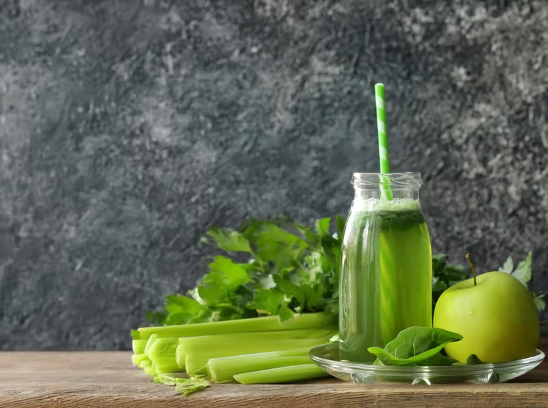 Celery Juice Benefits: A Complete Guide to Detox, Hydration, and Wellness