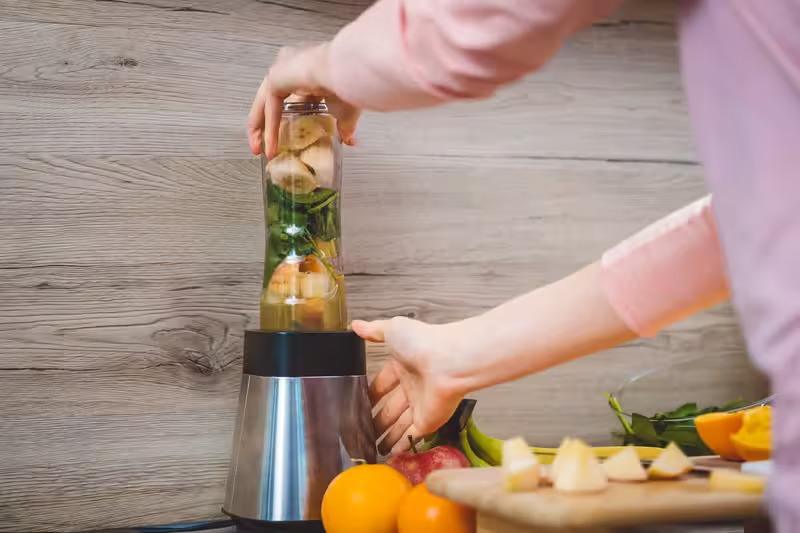 What Are the Most Common Personal Blender Uses in Everyday Life?
