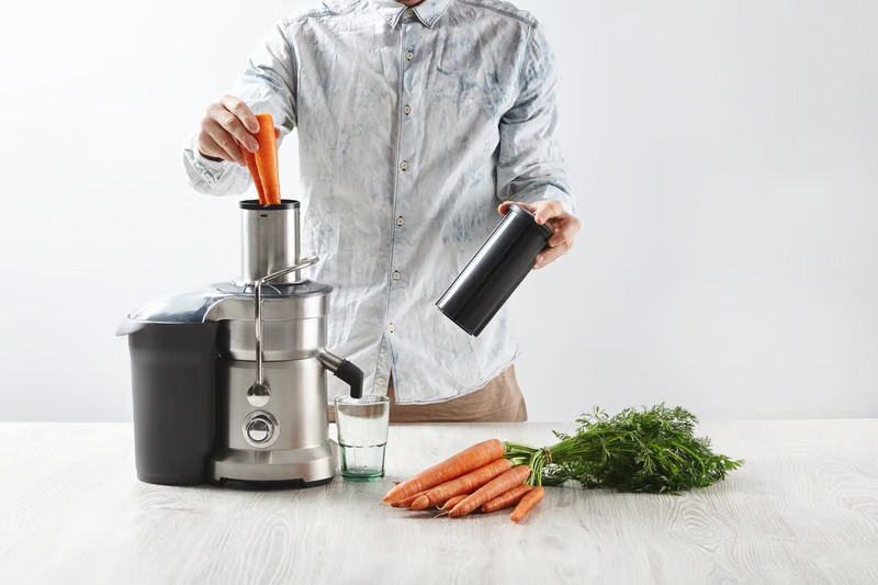 Juicing for Beginners: A Complete Guide to Healthy Juice Making at Home